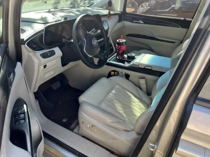 Buick GL8 2022 Model ES Luzun 653T Comfort Model – фото 5