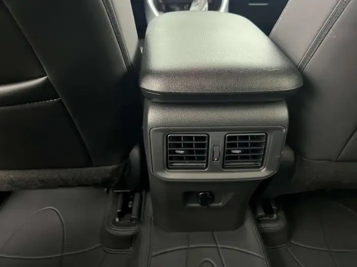 Toyota Wildlander 2024 Model 2.0L 2WD Leading version – фото 7
