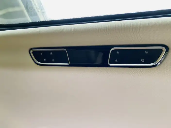GAC Trumpchi E8 PHEV 2024 Model 2.0ATK 150km MAX Edition – фото 7