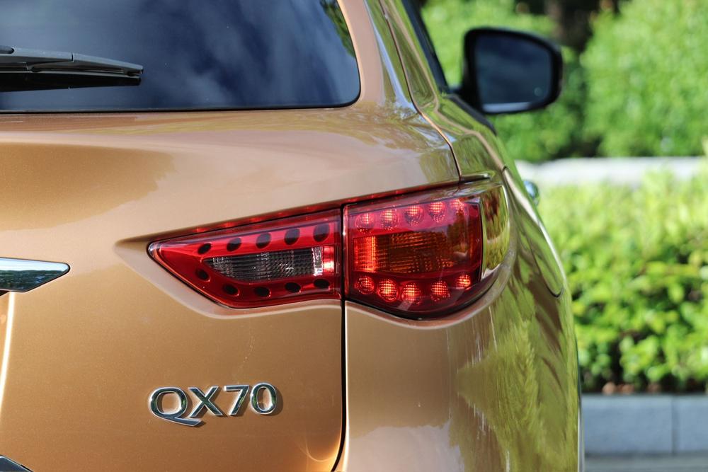 Infiniti QX70 2013 модификация 3.7L Standard Edition – фото 10