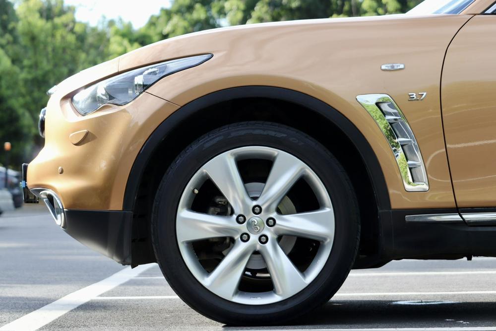 Infiniti QX70 2013 модификация 3.7L Standard Edition – фото 12