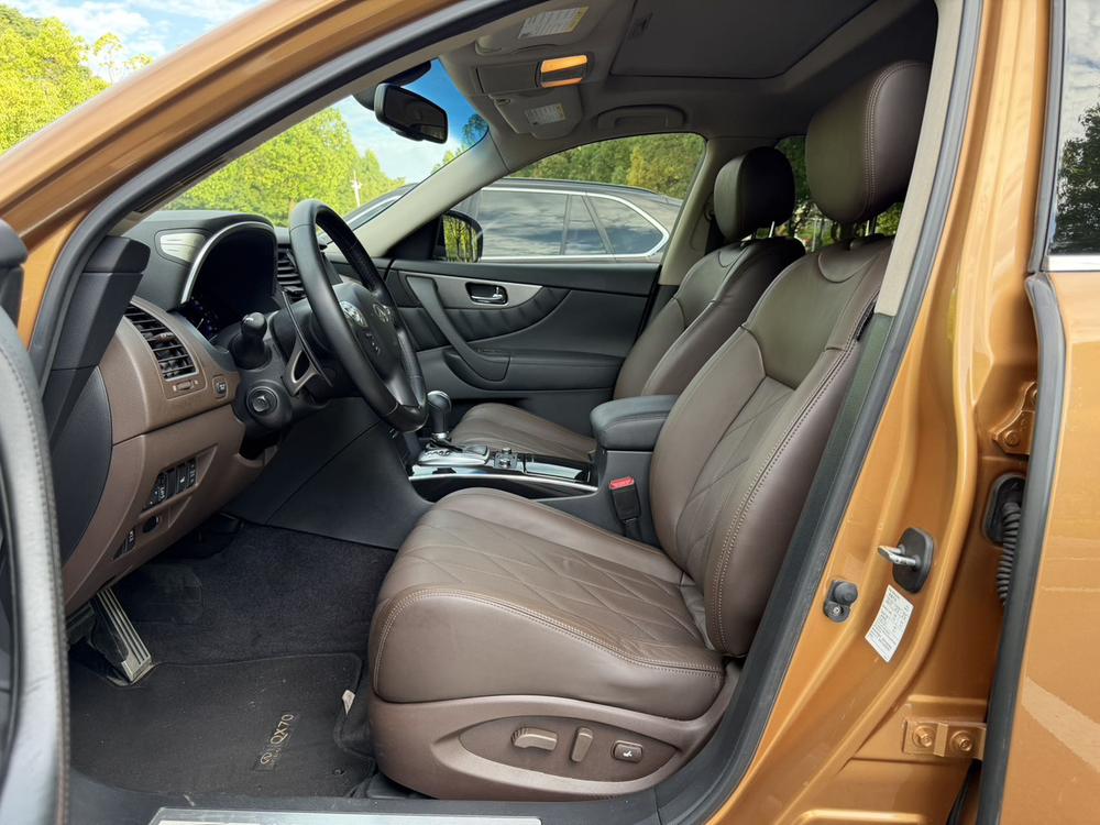 Infiniti QX70 2013 модификация 3.7L Standard Edition – фото 22