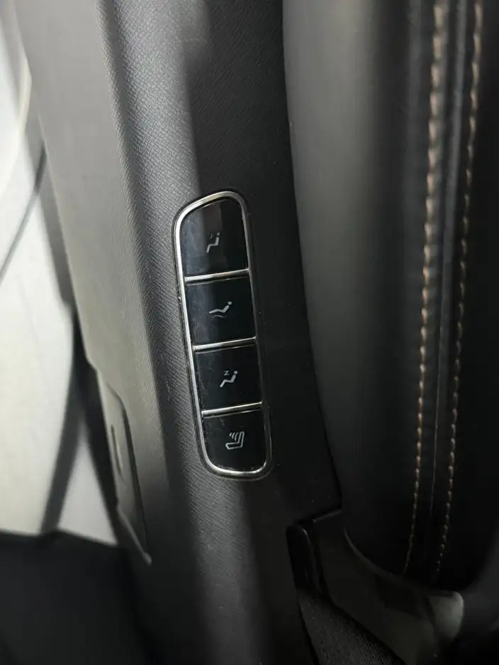 GAC Trumpchi E8 PHEV 2024 Model 2.0ATK 150km MAX+ – фото 7