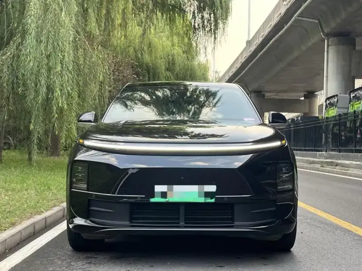 Li Auto L6 2024 Model Pro Edition