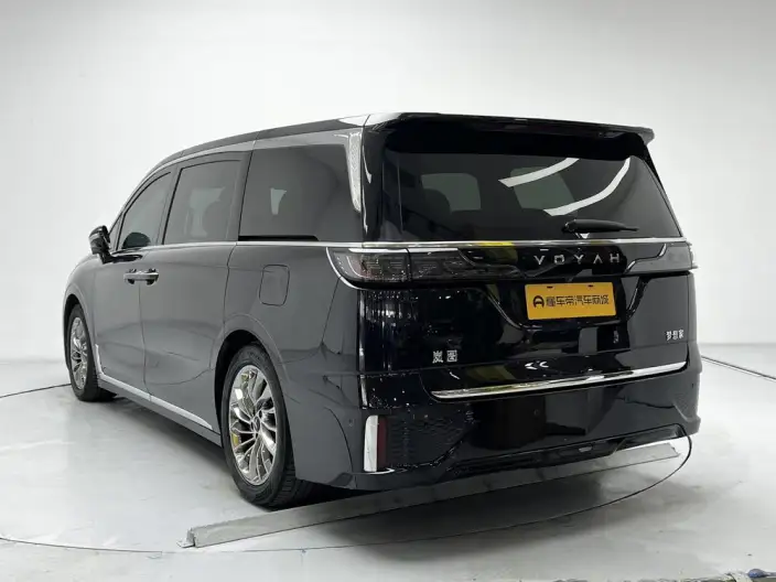 VOYAH Dreamer PHEV 2024 Model Ultra-long Endurance Ultimate Edition – фото 5
