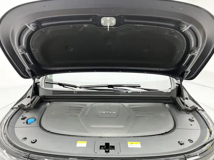 VOYAH Dreamer PHEV 2024 Model Ultra-long Endurance Ultimate Edition – фото 10