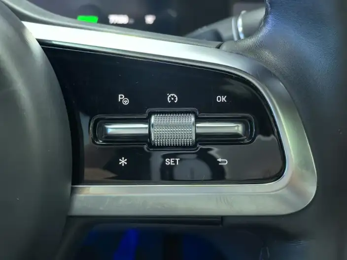 Li Auto ONE 2021 Model Extended Range 6 seat Edition – фото 10