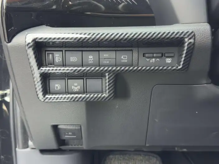 Toyota Sienna 2024 Model Hybrid 2.5L 4WD Premium Edition – фото 9