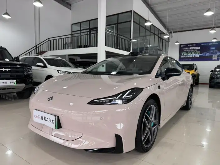 Hyper GT 2025 Model Facelift 710km Max Edition – фото 1