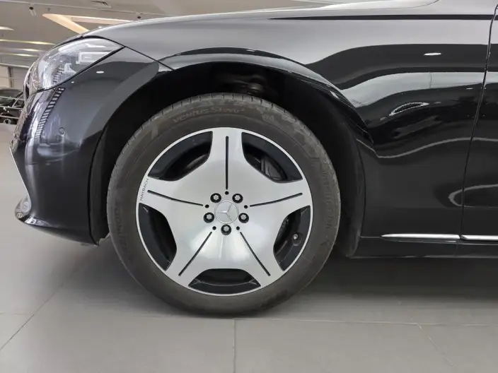 Mercedes-Maybach S-Class 2025 Model S 480 4MATIC – фото 6