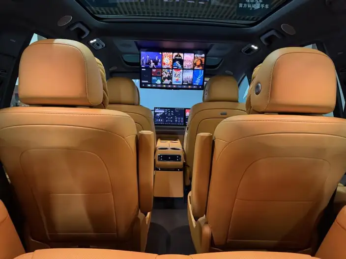 Li Auto i8 2025 Model Standard Edition – фото 6