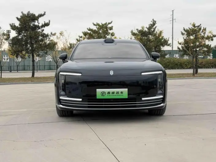 Zunjie S800 2025 Model Extended Range Starlight Executive Edition 4 seat