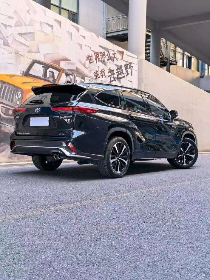 Crown Kluger 2022 Model 2.5L HEV 4WD Premium Edition