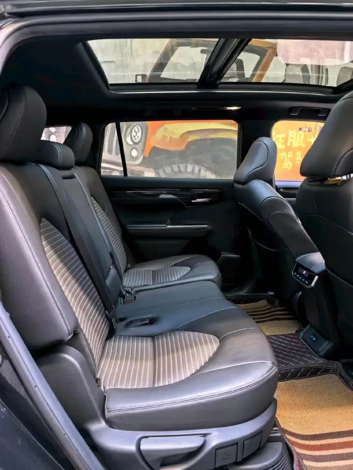 Crown Kluger 2022 Model 2.5L HEV 4WD Premium Edition – фото 9