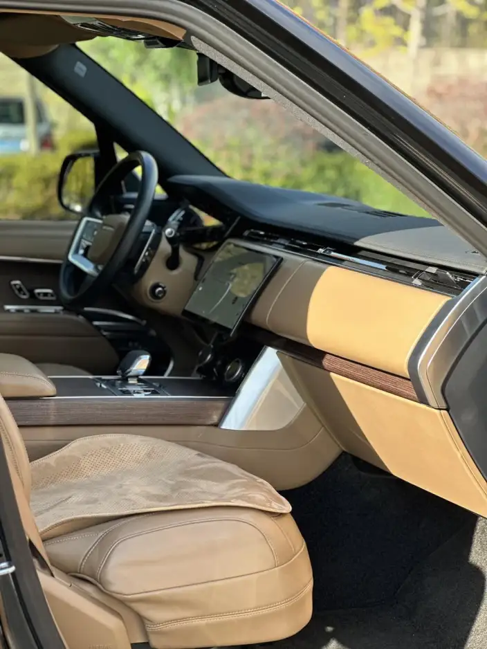 Range Rover 2023 Model Facelift 3.0 L6 400PS Shengshi Extended Edition – фото 8