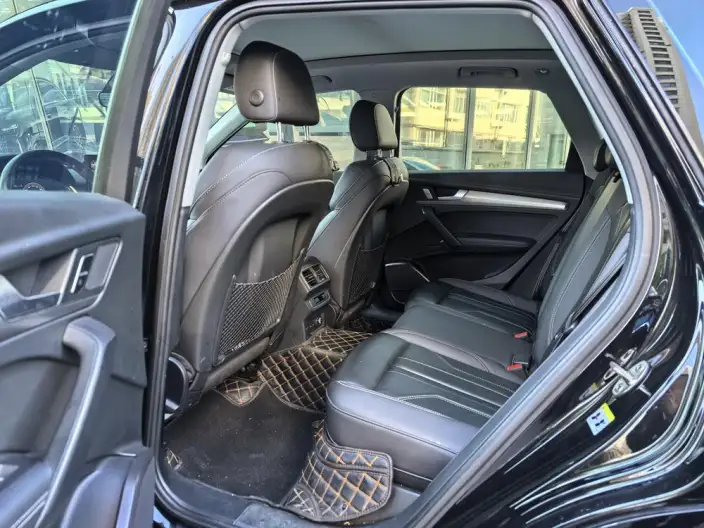Audi Q5L 2022 Model 40T Fashion Dynamic Model – фото 10