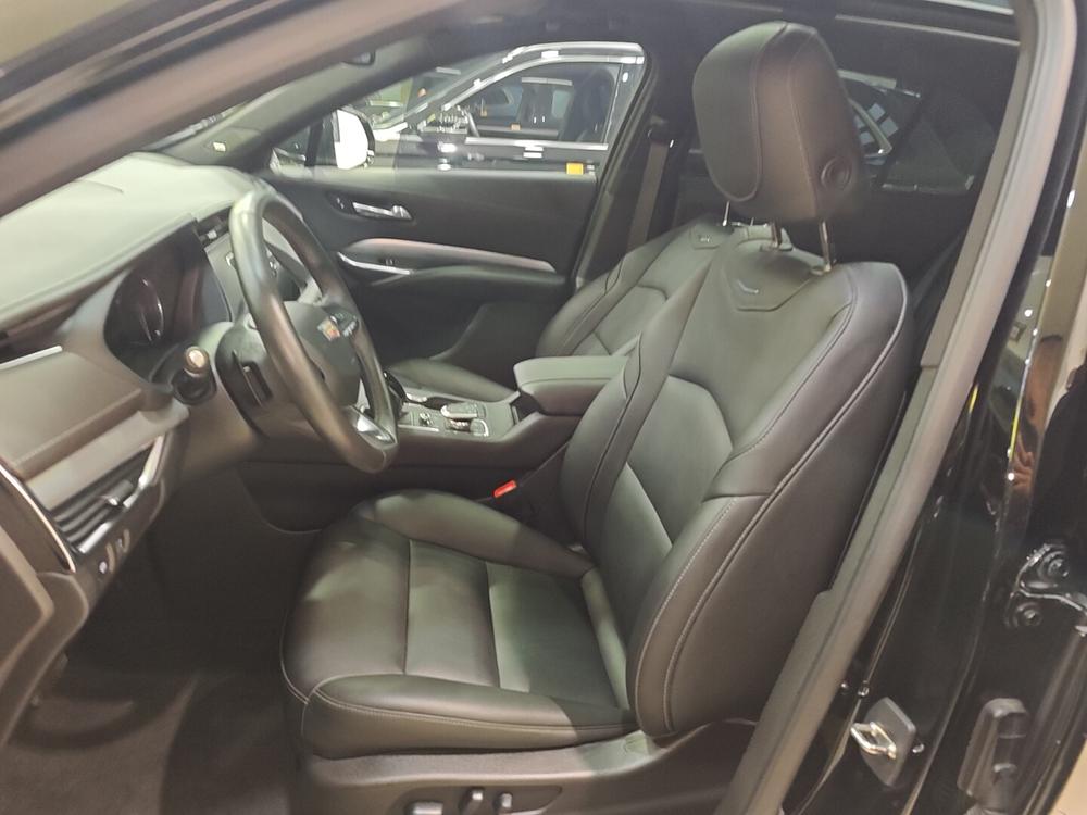 Cadillac XT4 2021 28T 4WD Leader – фото 10