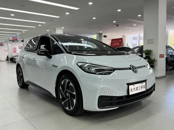Volkswagen ID.3 2023 Model Pure Smart Edition – фото 3