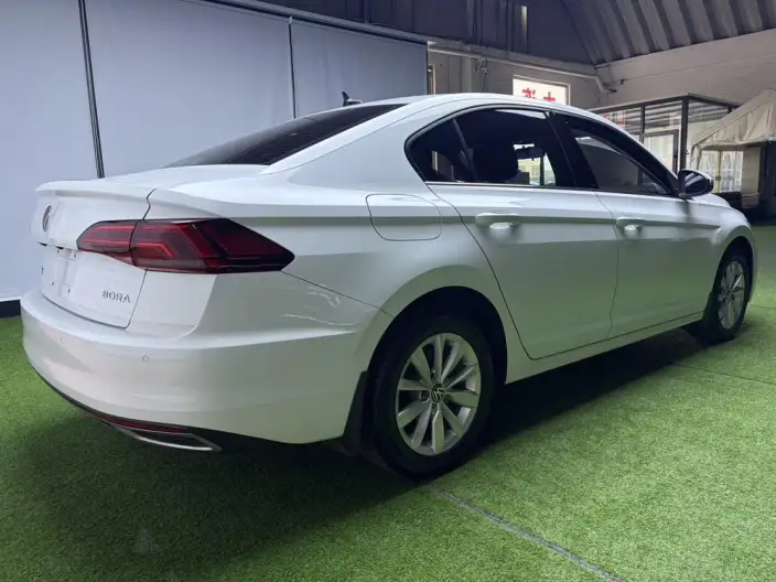 Volkswagen Bora 2021 Model 1.5L Automatic Elite Zhilian Edition – фото 6