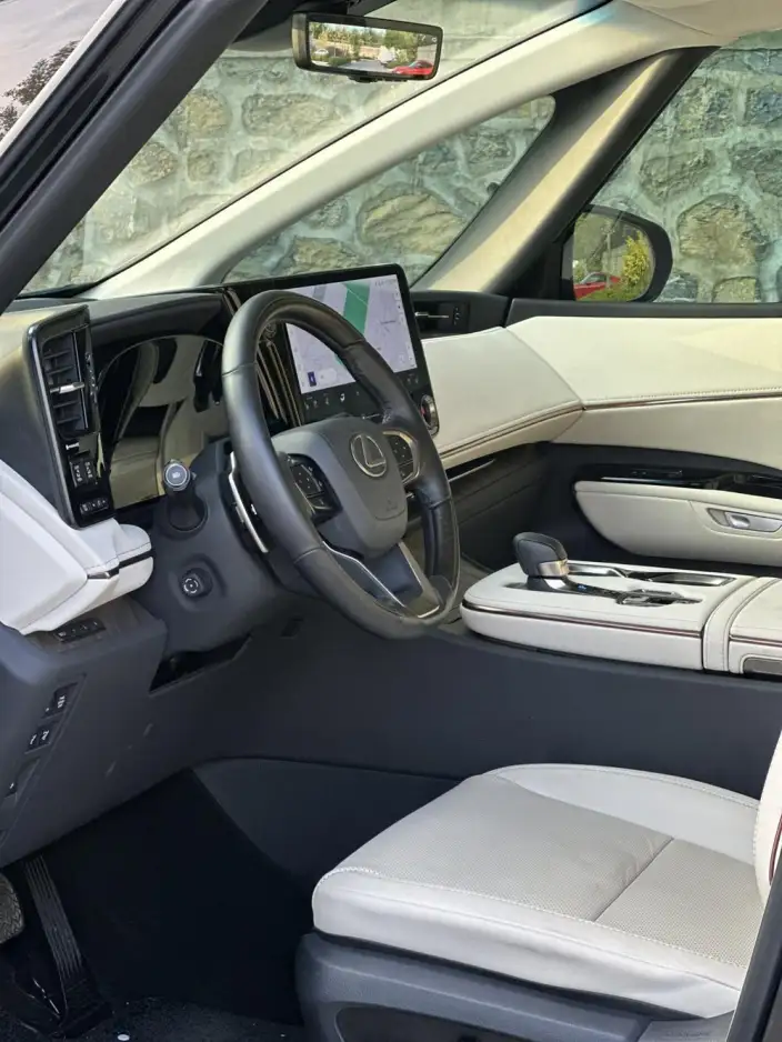Lexus LM 2023 Model 500h DIRECT4 VI seat Respect Edition – фото 9