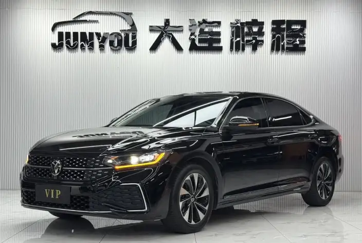 Volkswagen Passat 2024 Model 280TSI Starry sky Elite Edition – фото 1