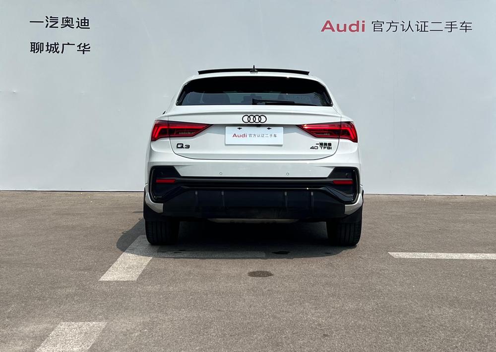 AUDI Q3 Sportback 2024 40 TFSI Style – фото 3
