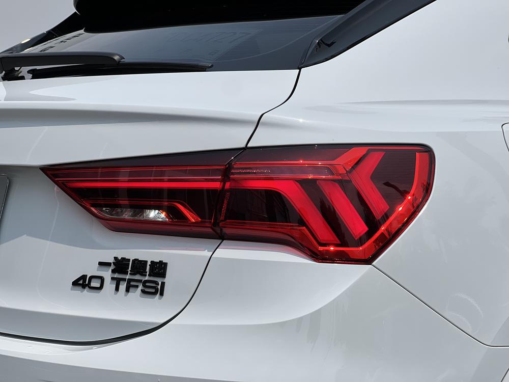 AUDI Q3 Sportback 2024 40 TFSI Style – фото 9