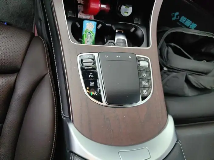 Mercedes-Benz GLC 2022 Model Facelift GLC 300 L 4MATIC Dynamic Model – фото 9