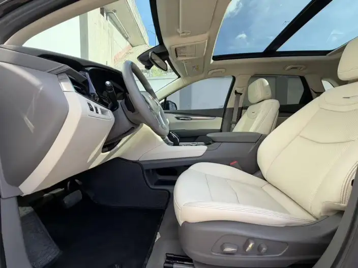 Cadillac XT5 2022 Model 2.0T 2WD Luxury Model – фото 8