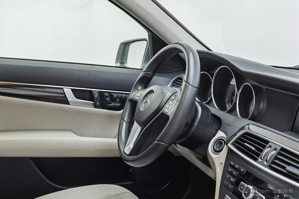 Mercedes-Benz C-Class 2011 модификация C 260 CGI Fashion – фото 16
