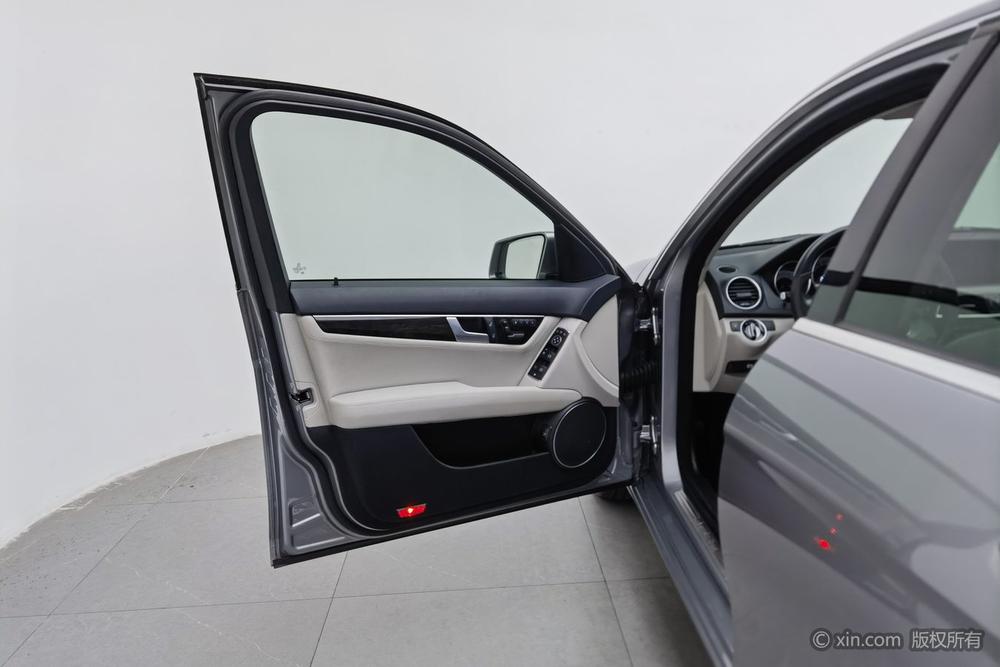 Mercedes-Benz C-Class 2011 модификация C 260 CGI Fashion – фото 21