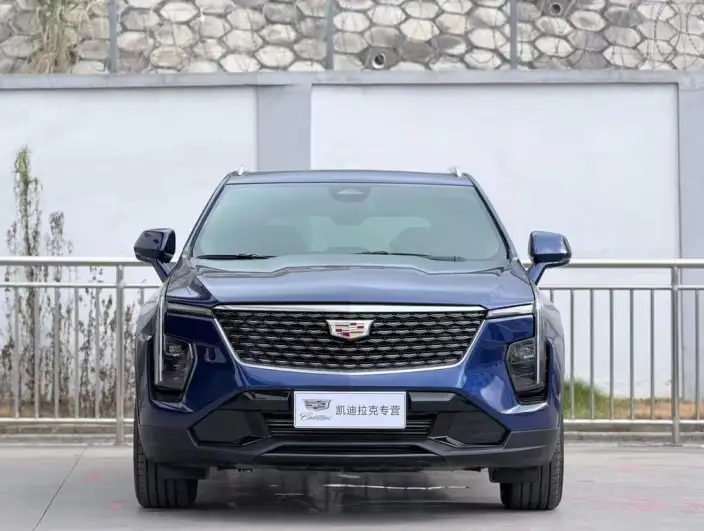 Cadillac XT4 2024 Model 28T 2WD Luxury Model