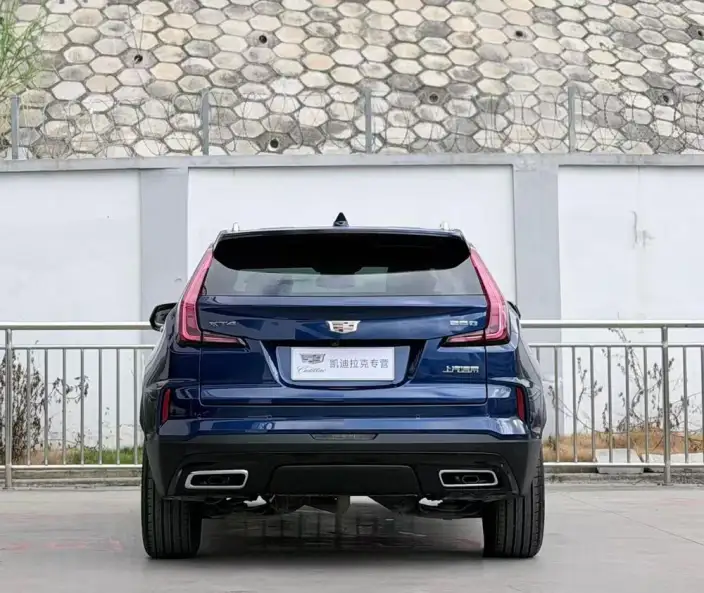 Cadillac XT4 2024 Model 28T 2WD Luxury Model