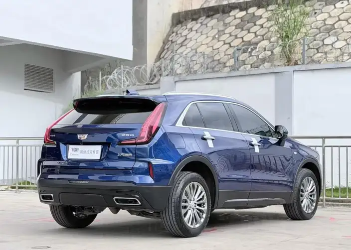 Cadillac XT4 2024 Model 28T 2WD Luxury Model – фото 5