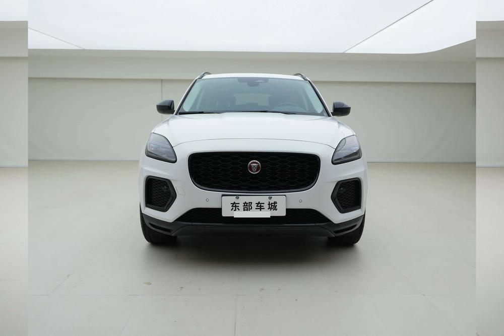 Jaguar E-PACE 2024 R-Dynamic SE Black Sport Edition – фото 2