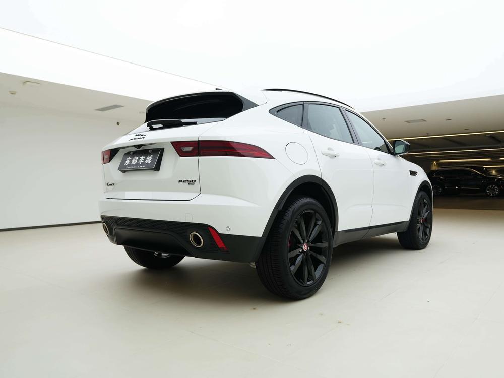 Jaguar E-PACE 2024 R-Dynamic SE Black Sport Edition – фото 6