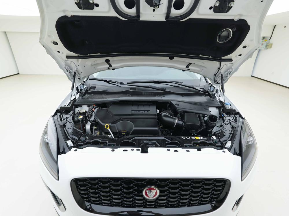 Jaguar E-PACE 2024 R-Dynamic SE Black Sport Edition – фото 7