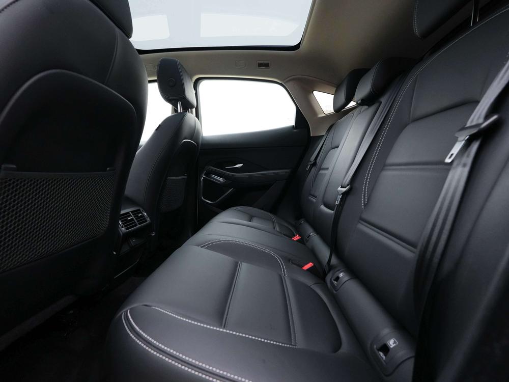 Jaguar E-PACE 2024 R-Dynamic SE Black Sport Edition – фото 18
