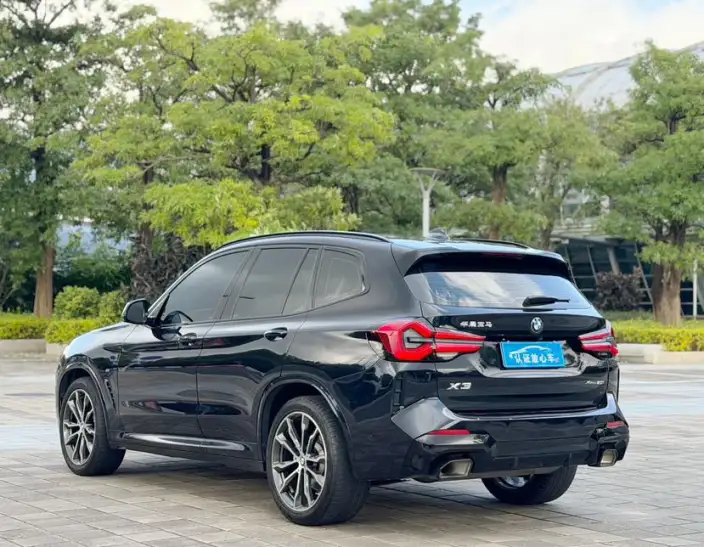 BMW X3 2023 Model xDrive30i Leading Model M Night Set