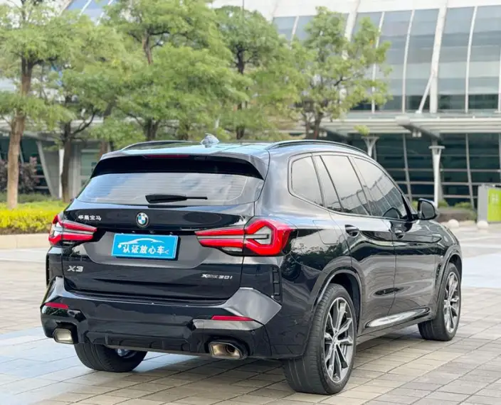 BMW X3 2023 Model xDrive30i Leading Model M Night Set – фото 6