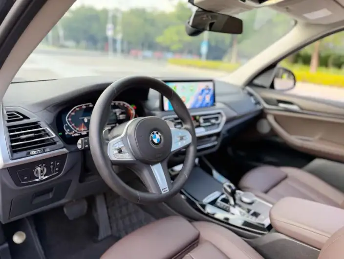 BMW X3 2023 Model xDrive30i Leading Model M Night Set – фото 8