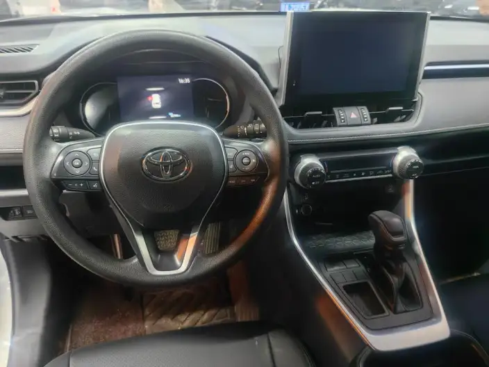 Toyota RAV4 2023 Model 2.0L CVT 2WD Fashion PLUS Edition – фото 7