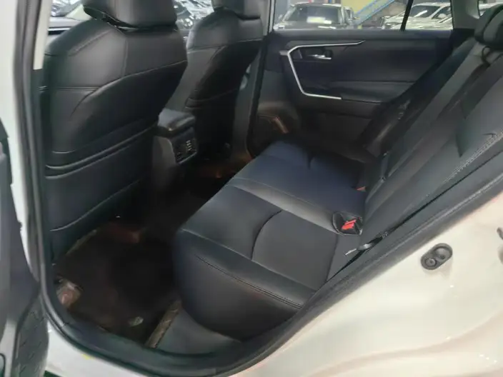 Toyota RAV4 2023 Model 2.0L CVT 2WD Fashion PLUS Edition – фото 9