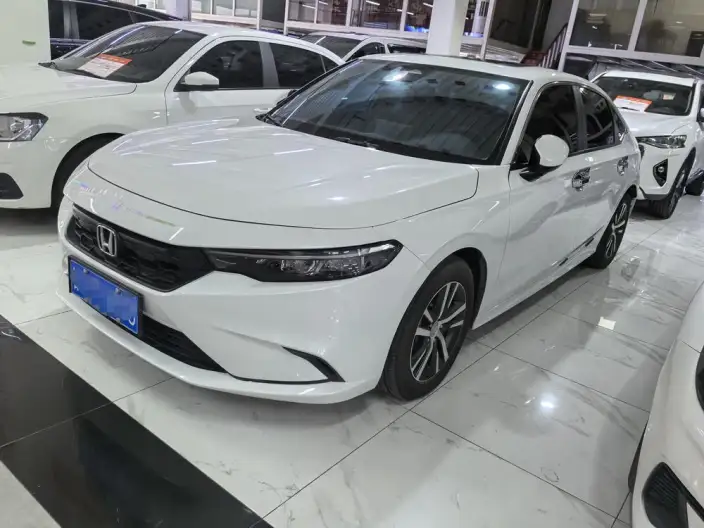 Model Ge 2023 Model 240TURBO CVT Leading version