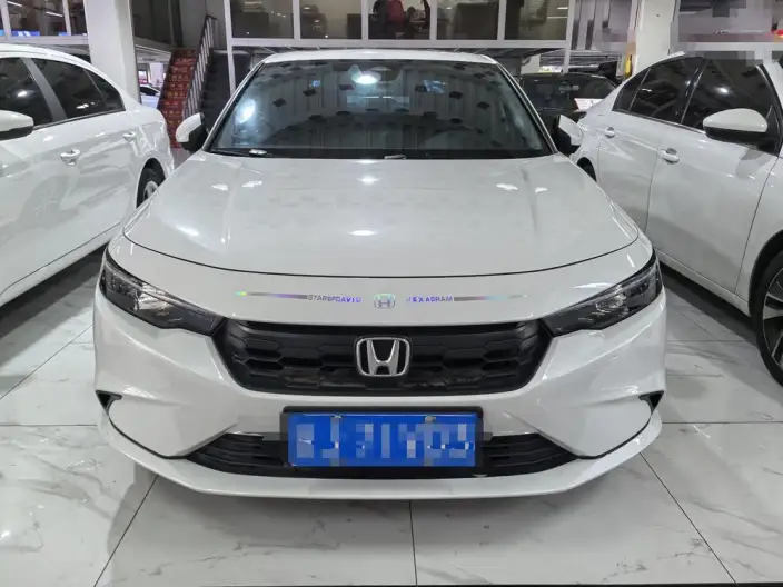 Model Ge 2023 Model 240TURBO CVT Leading version