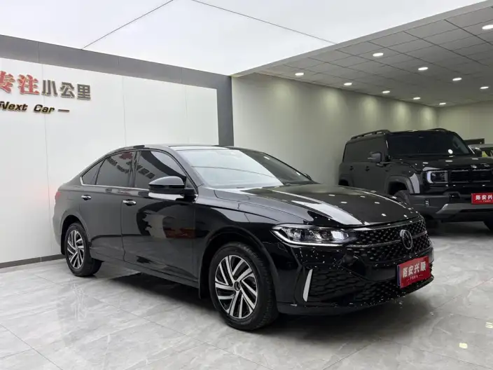 Volkswagen Lavida 2024 Model 300TSI DSG Starry Sky Leading Edition – фото 3