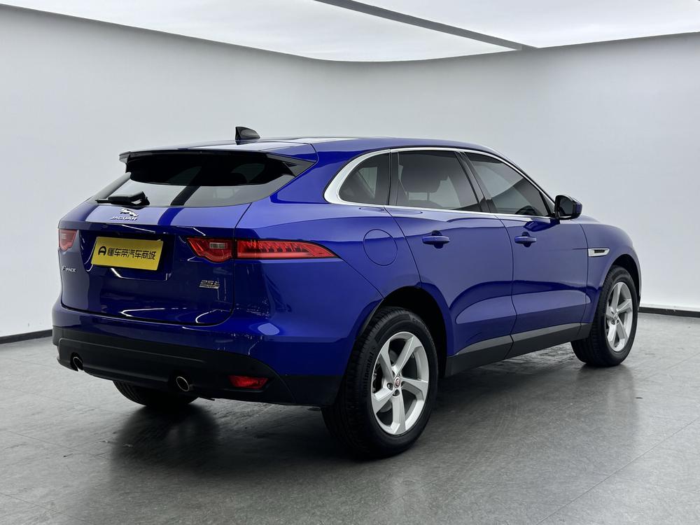 Jaguar F-PACE Модель 2020 года 2.0T 4WD Urban Exclusive Edition – фото 7