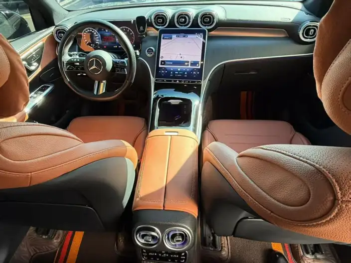 Mercedes-Benz GLC 2023 Model GLC 260 L 4MATIC Luxury Model 7 seat – фото 7