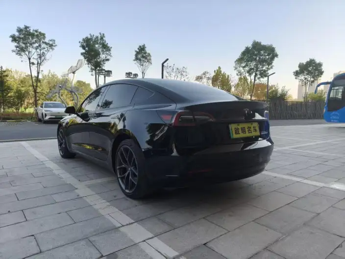 Model 3 2022 Model Performance High performance All-wheel drive version