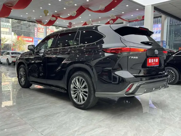 Toyota Highlander 2022 Model Hybrid 2.5L 4WD Premium Edition 7 seat